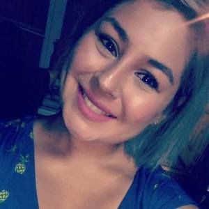 Meet your Posher, Araceli